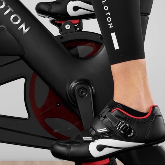 Peloton Shoes - Peloton Women’s Black Indoor Cycling Shoes with Straps & Cleats Size EU 38